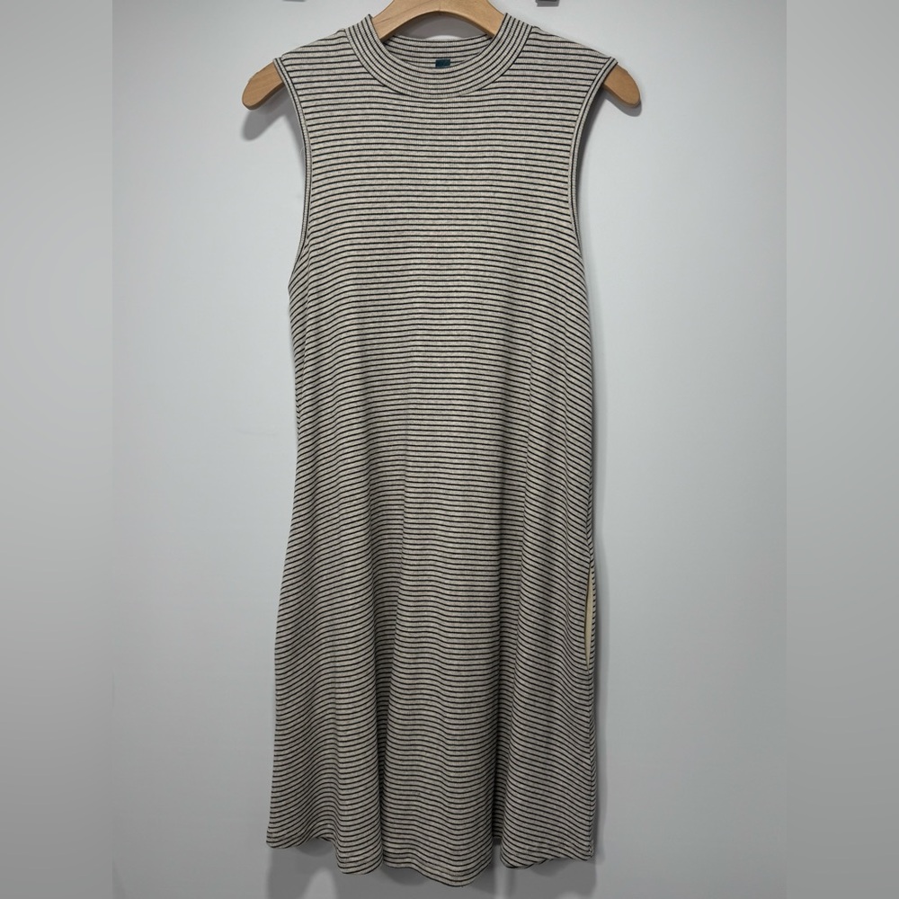 Gray Sheath Midi Dress with Mock Neck Sz M